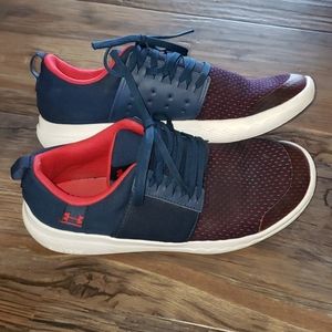 Under Armor Charge Athletic Shoes sz 6.5